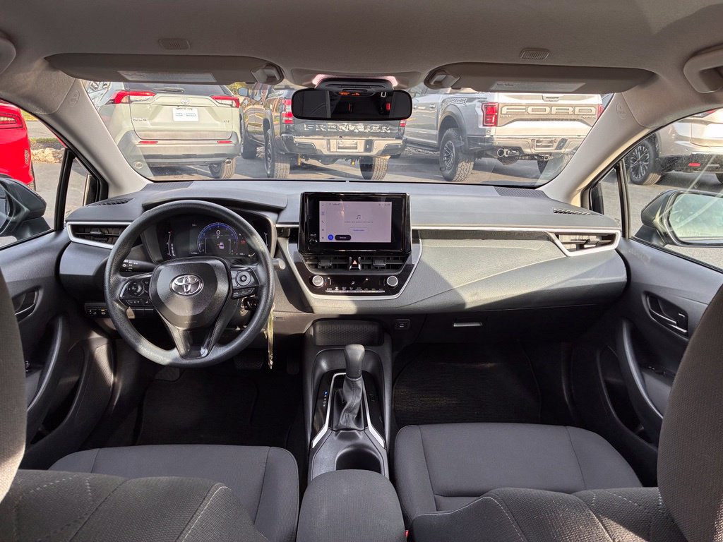 Used 2026 Toyota Corolla LE FWD image 14