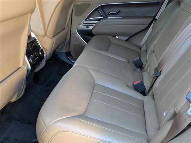Used 2023 Land Rover Range Rover SE image 20