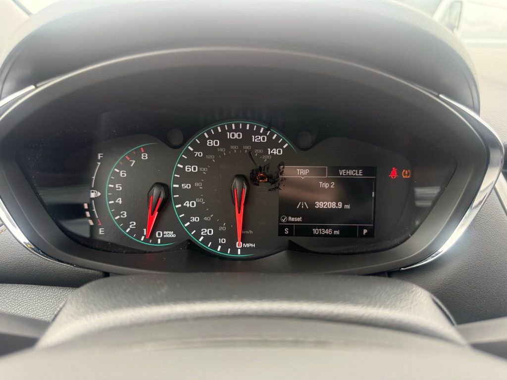 Used 2017 Chevrolet Trax LT w/ LT Convenience Package AWD/4WD image 15