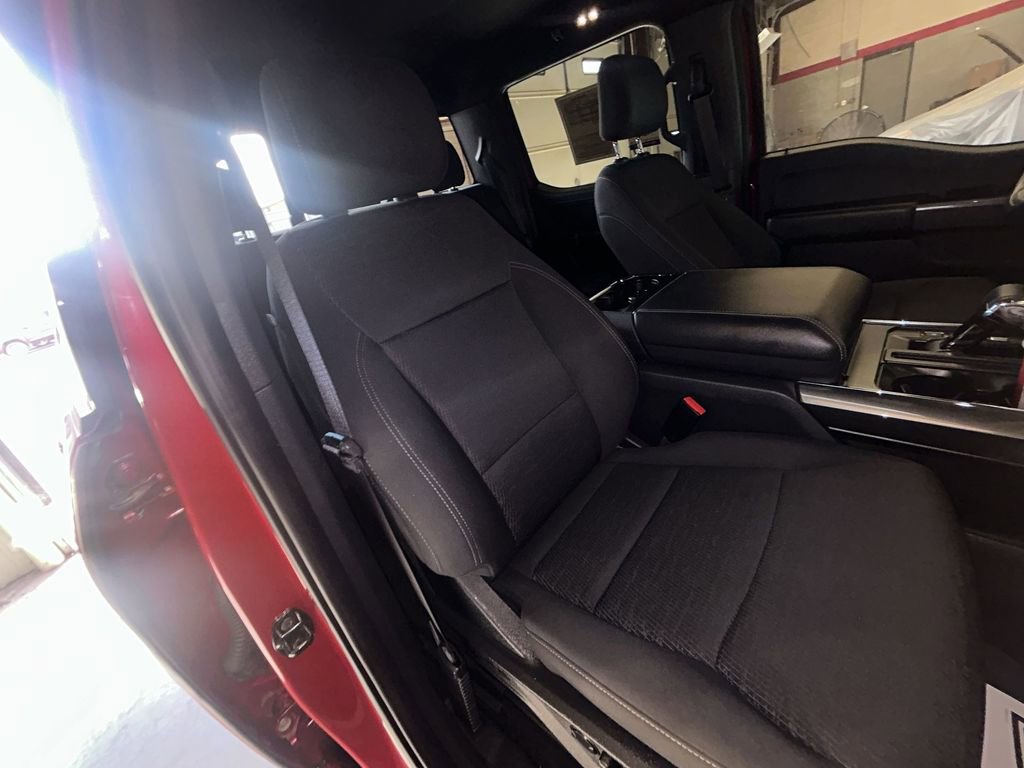 Used 2022 Ford F150 XLT w/ Equipment Group 302A High image 30