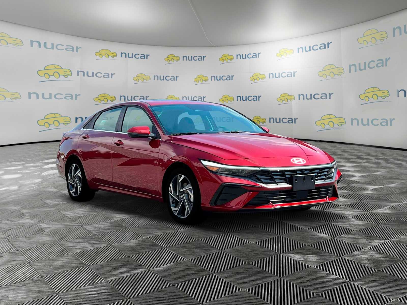 Certified 2025 Hyundai Elantra Limited FWD image 21