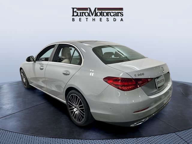 Used 2025 Mercedes-Benz C 300 4MATIC Sedan image 3