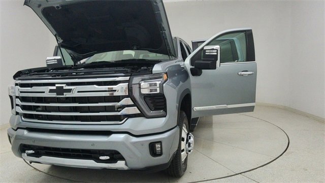 Used 2024 Chevrolet Silverado 3500 High Country image 72