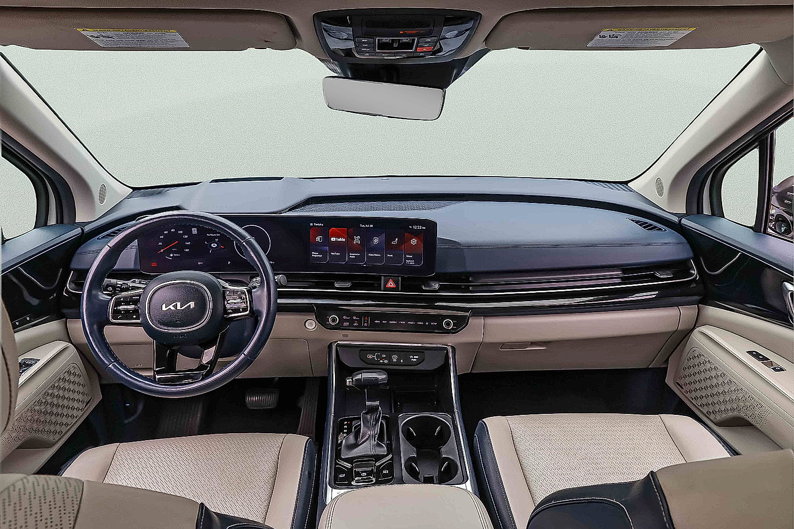 Certified 2025 Kia Carnival SX Prestige FWD image 21