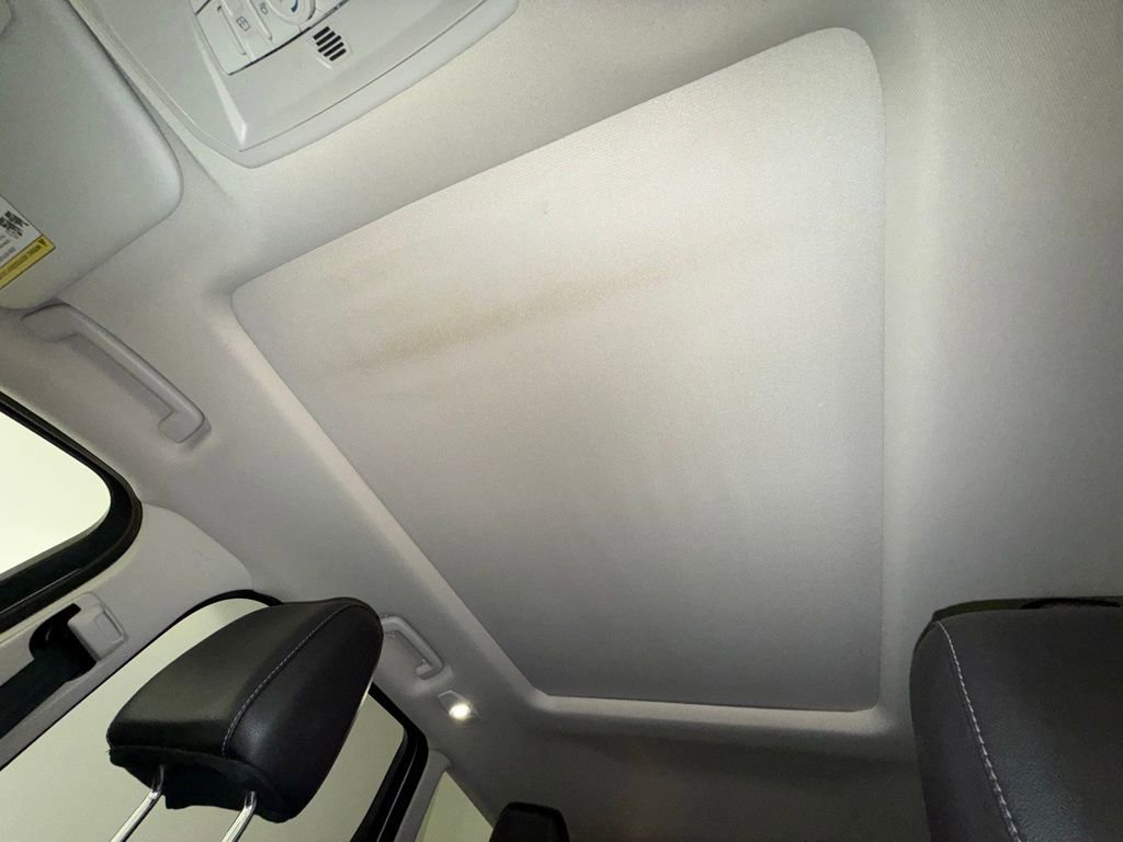 Used 2015 Ford Escape Titanium image 19