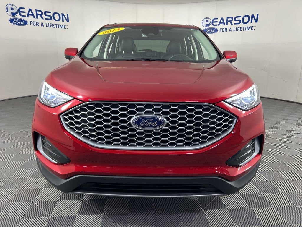Used 2024 Ford Edge SEL image 2
