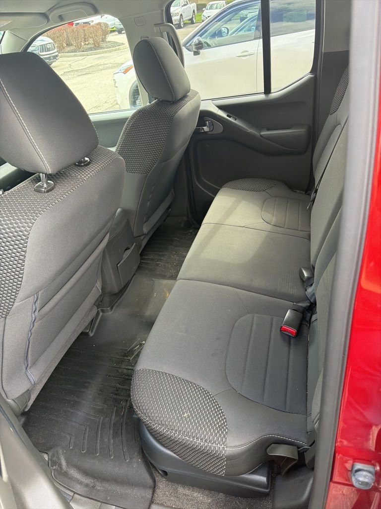 Used 2017 Nissan Frontier PRO-4X w/ Pro-4x Graphics Package image 8
