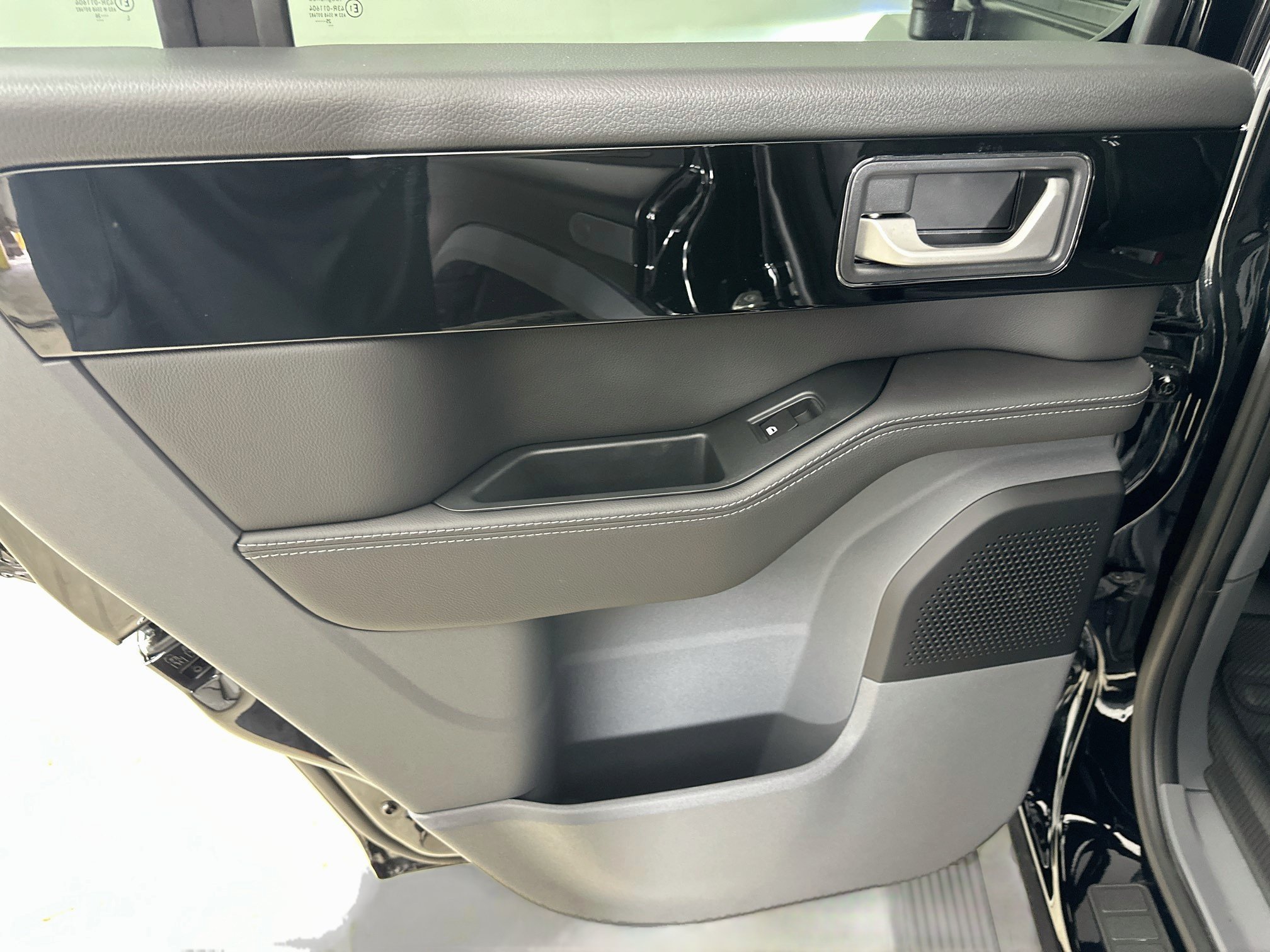 New 2026 INEOS Grenadier Station Wagon AWD/4WD image 37