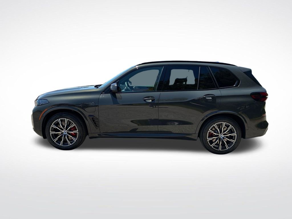 New 2026 BMW X5 xDrive50e w/ Executive Package AWD/4WD image 6
