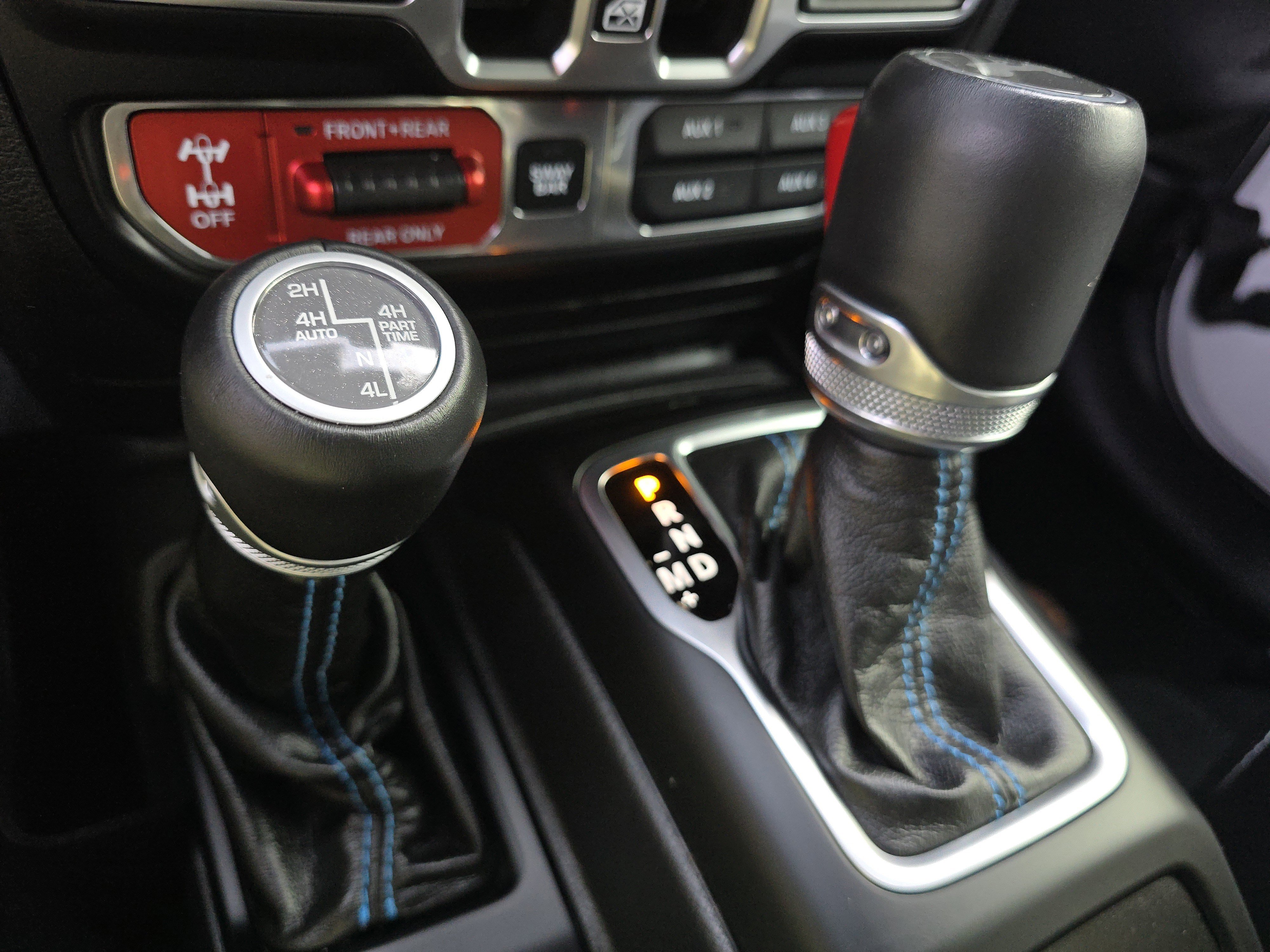 Used 2022 Jeep Wrangler Unlimited Rubicon 4xe w/ Cold Weather Group image 12