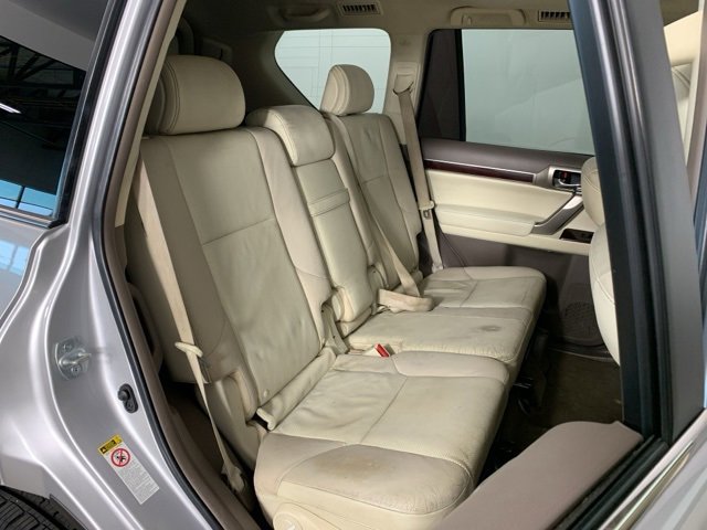 Used 2014 Lexus GX 460 image 25