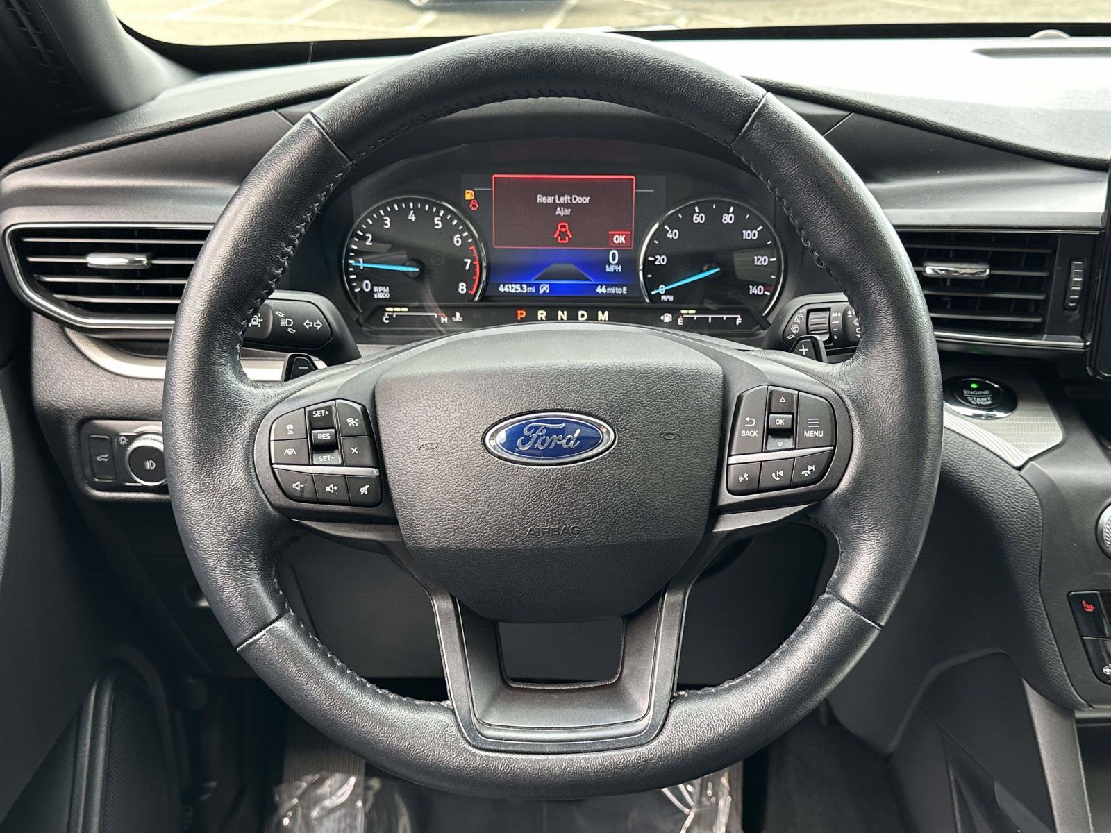 Used 2020 Ford Explorer XLT w/ Equipment Group 202A image 15