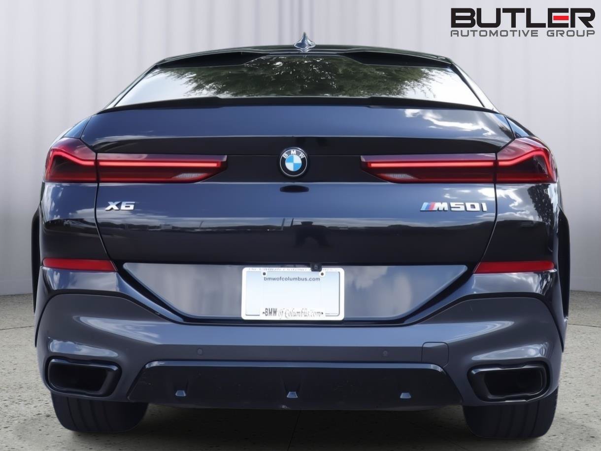 Used 2022 BMW X6 M50i AWD/4WD image 5