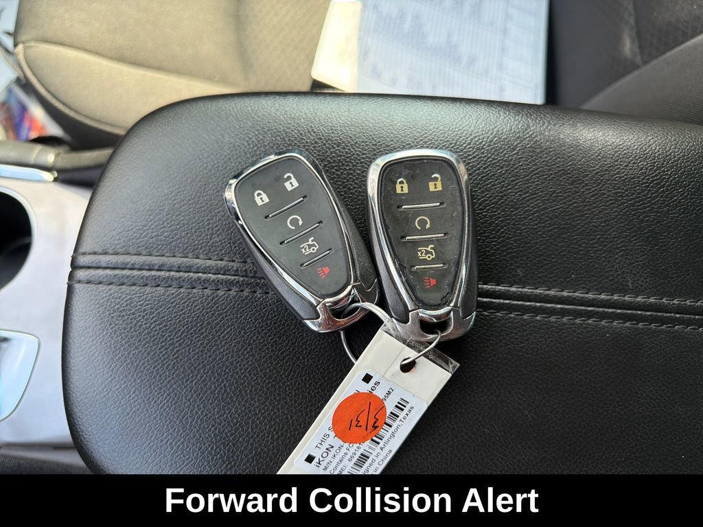 Used 2018 Chevrolet Malibu LT w/ Driver Confidence Package FWD image 28