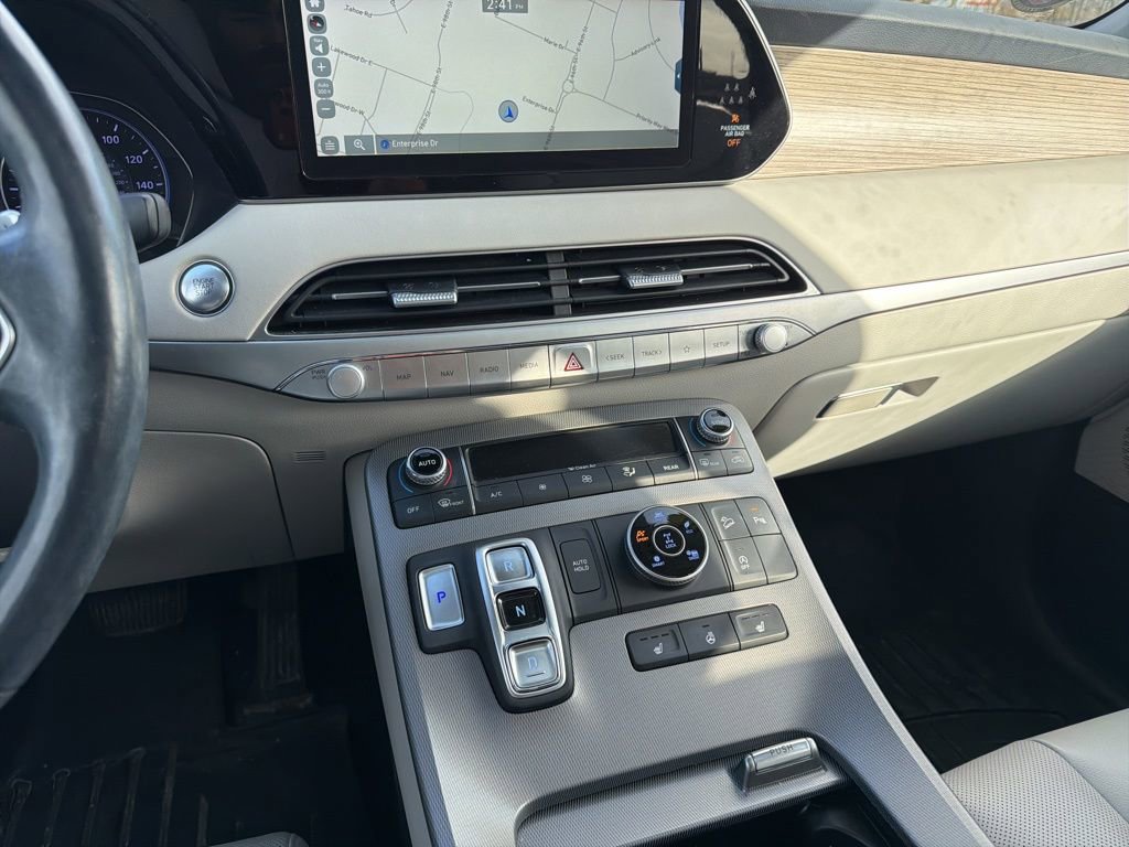 Used 2021 Hyundai Palisade SEL w/ Premium Package image 16