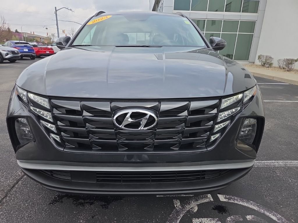 Certified 2023 Hyundai Tucson SEL AWD/4WD image 3