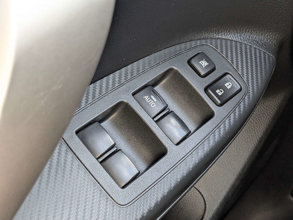 Used 2024 Mitsubishi Eclipse Cross SE AWD/4WD image 36