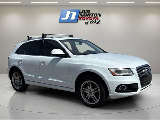 Used 2017 Audi Q5 2.0T Premium Plus w/ Technology Package image 3