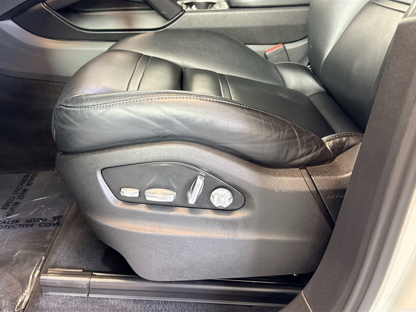 Used 2019 Porsche Cayenne image 12