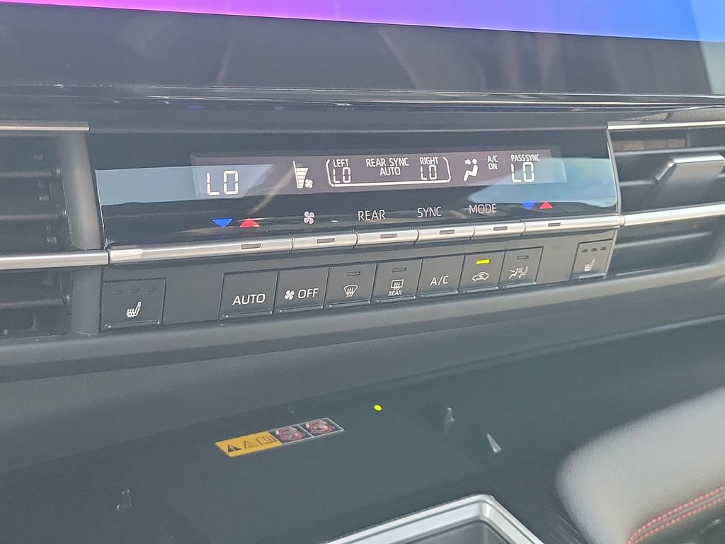 Used 2025 Toyota Sienna XSE FWD image 16