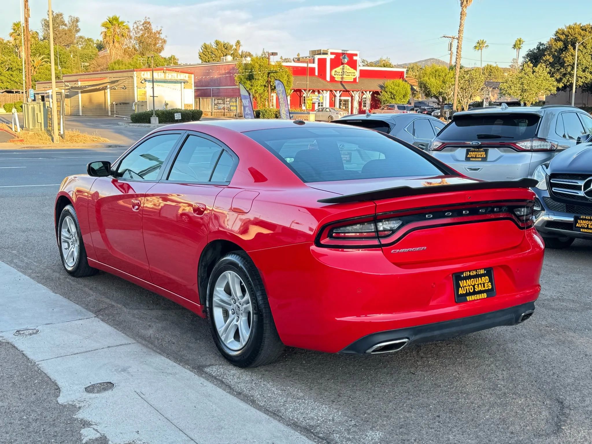 Used 2022 Dodge Charger SXT RWD image 35