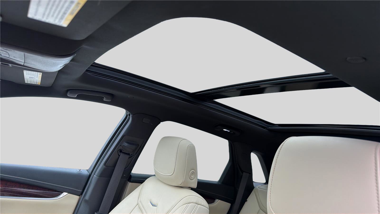 Used 2019 Cadillac XT5 Luxury image 14