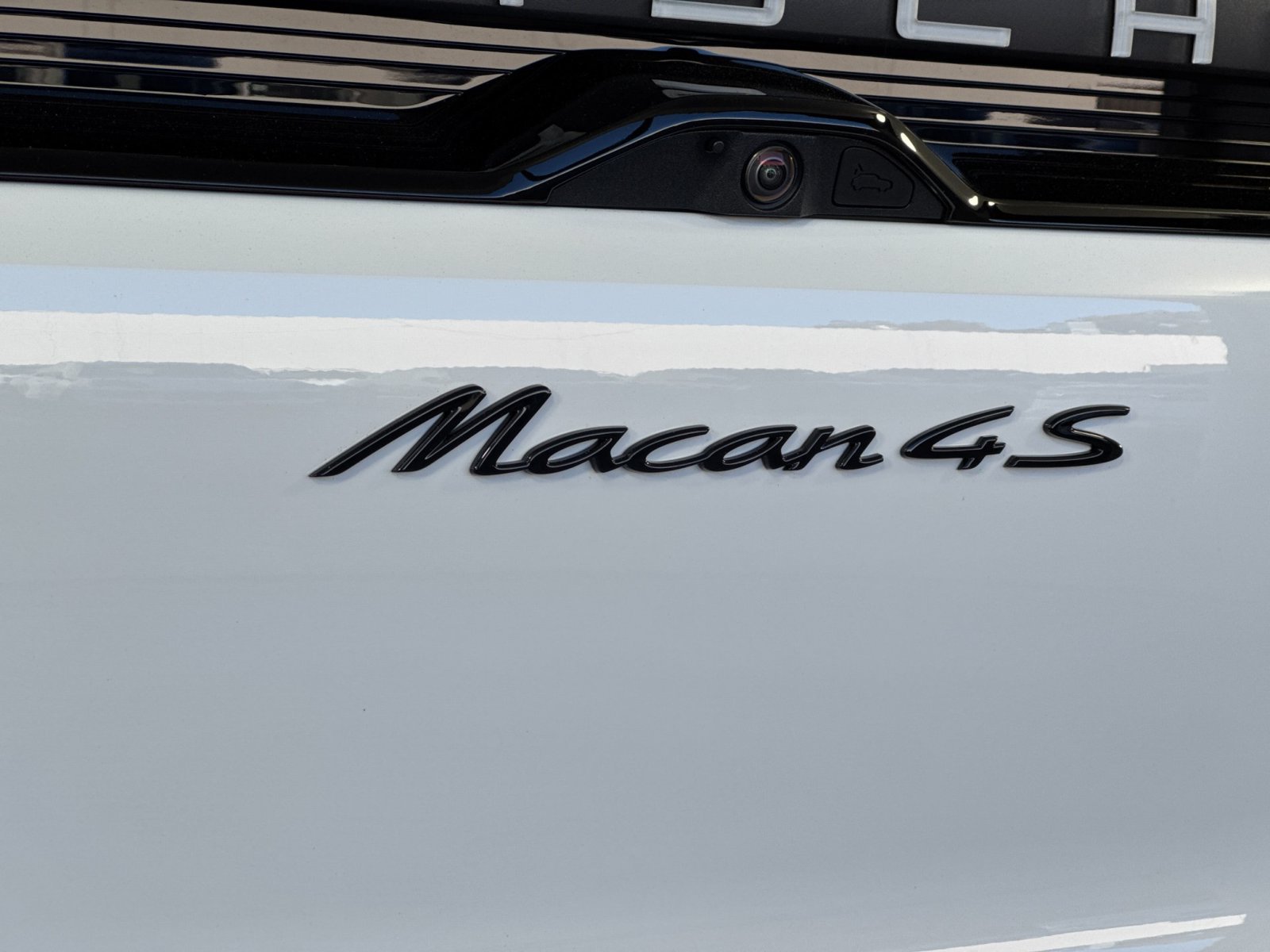 New 2026 Porsche Macan 4S Electric AWD/4WD image 35