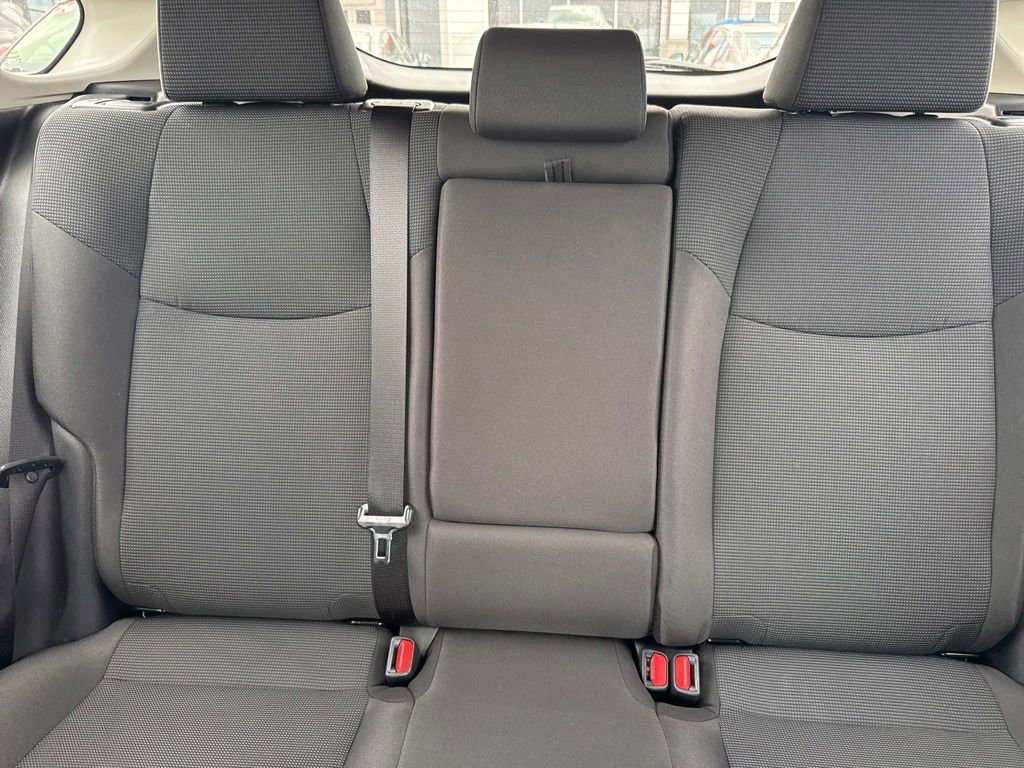 Used 2025 Toyota RAV4 LE AWD/4WD image 14