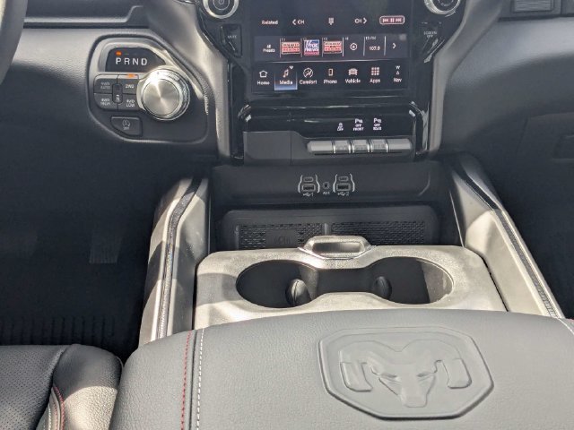 New 2026 RAM 1500 Laramie AWD/4WD image 20