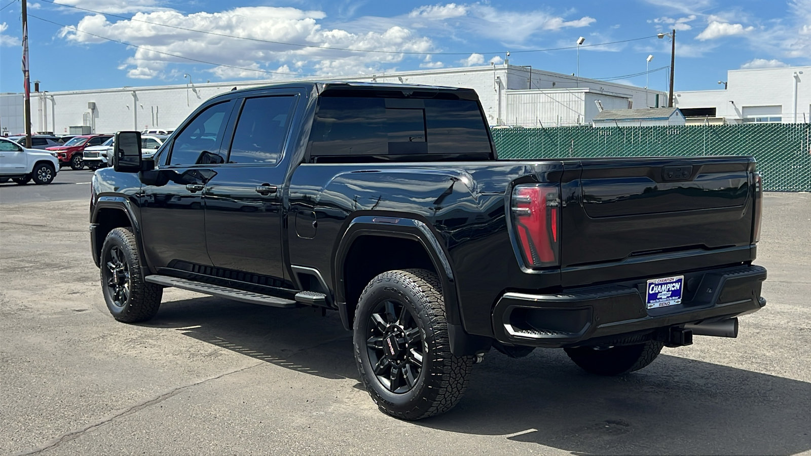 Certified 2024 GMC Sierra 2500 AT4 w/ AT4 Premium Plus Package AWD/4WD image 8