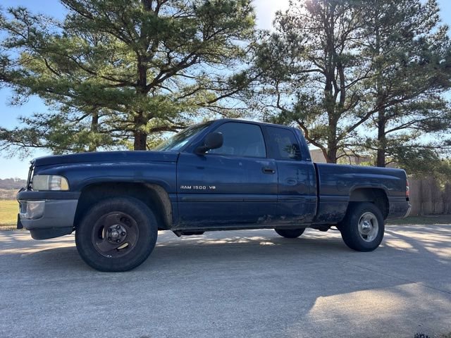 Used 2000 Dodge Ram 1500 Truck SLT image 1