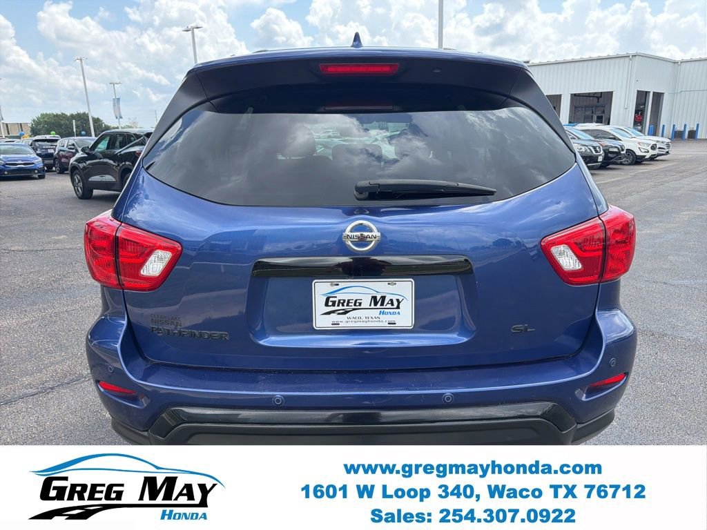 Used 2019 Nissan Pathfinder SL FWD image 4