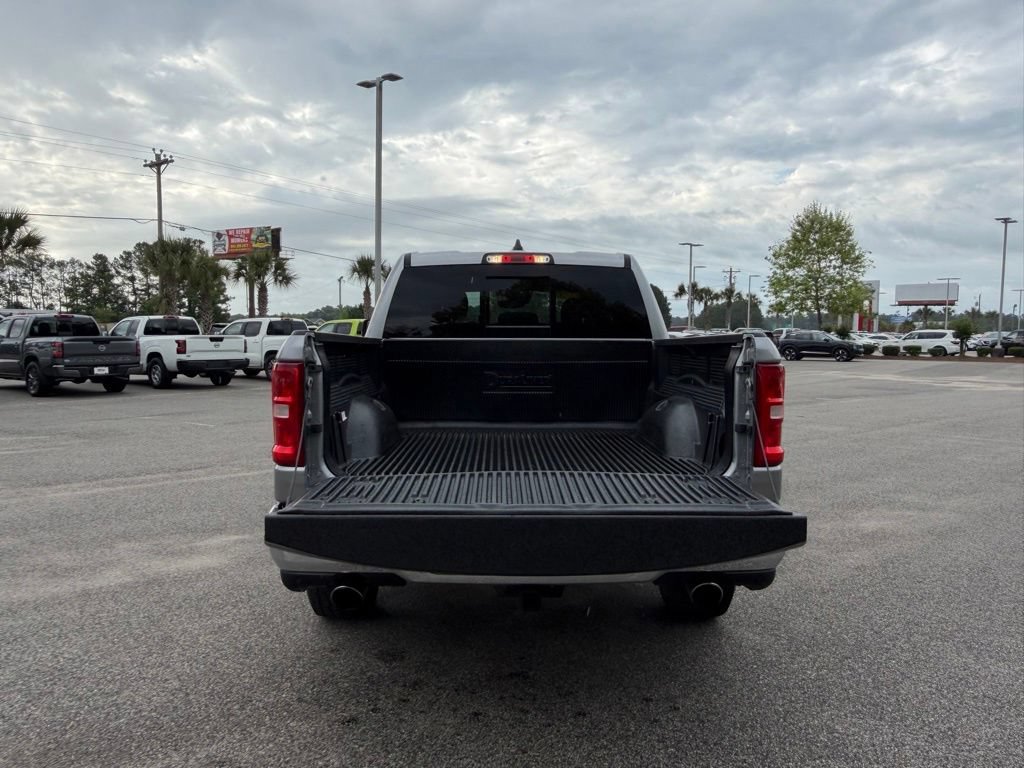 Used 2025 RAM 1500 Big Horn AWD/4WD image 5