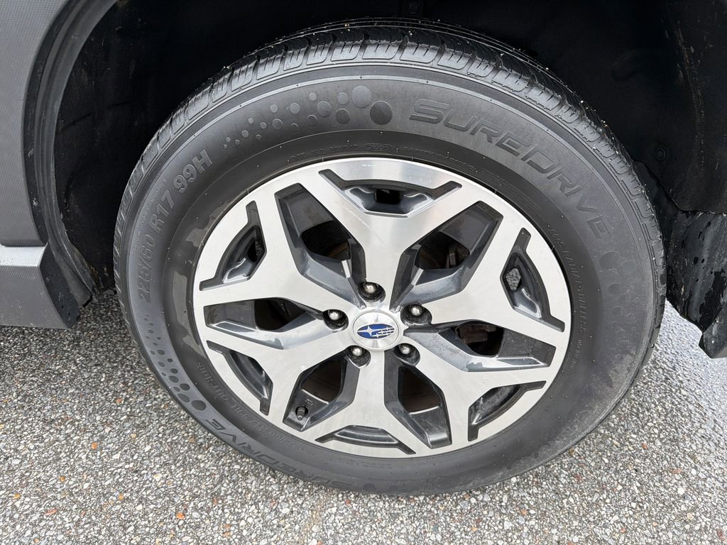 Used 2019 Subaru Forester Premium image 13