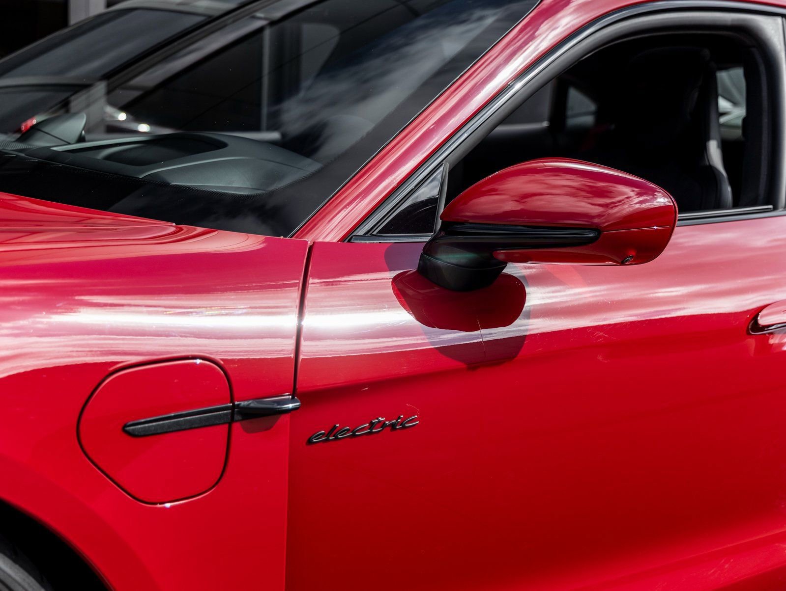 Used 2025 Porsche Taycan GTS image 16