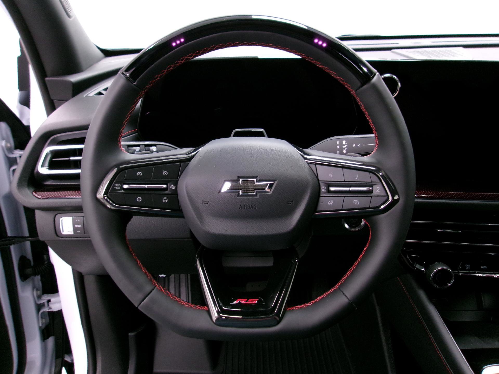 New 2026 Chevrolet Traverse RS w/ LPO, Floor Liner Package image 8