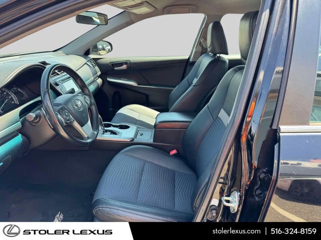 Used 2014 Toyota Camry SE FWD image 21