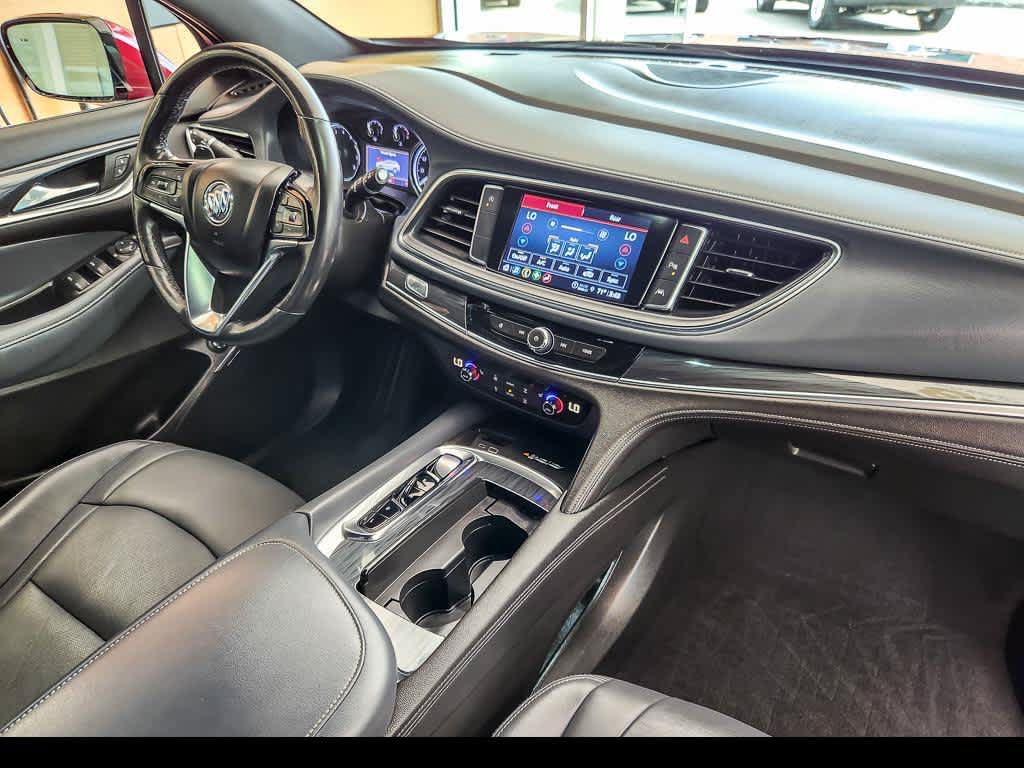 Used 2023 Buick Enclave Essence w/ Experience Buick Package FWD image 28