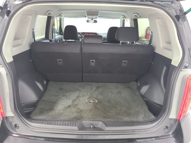 Used 2008 Scion xB FWD image 27