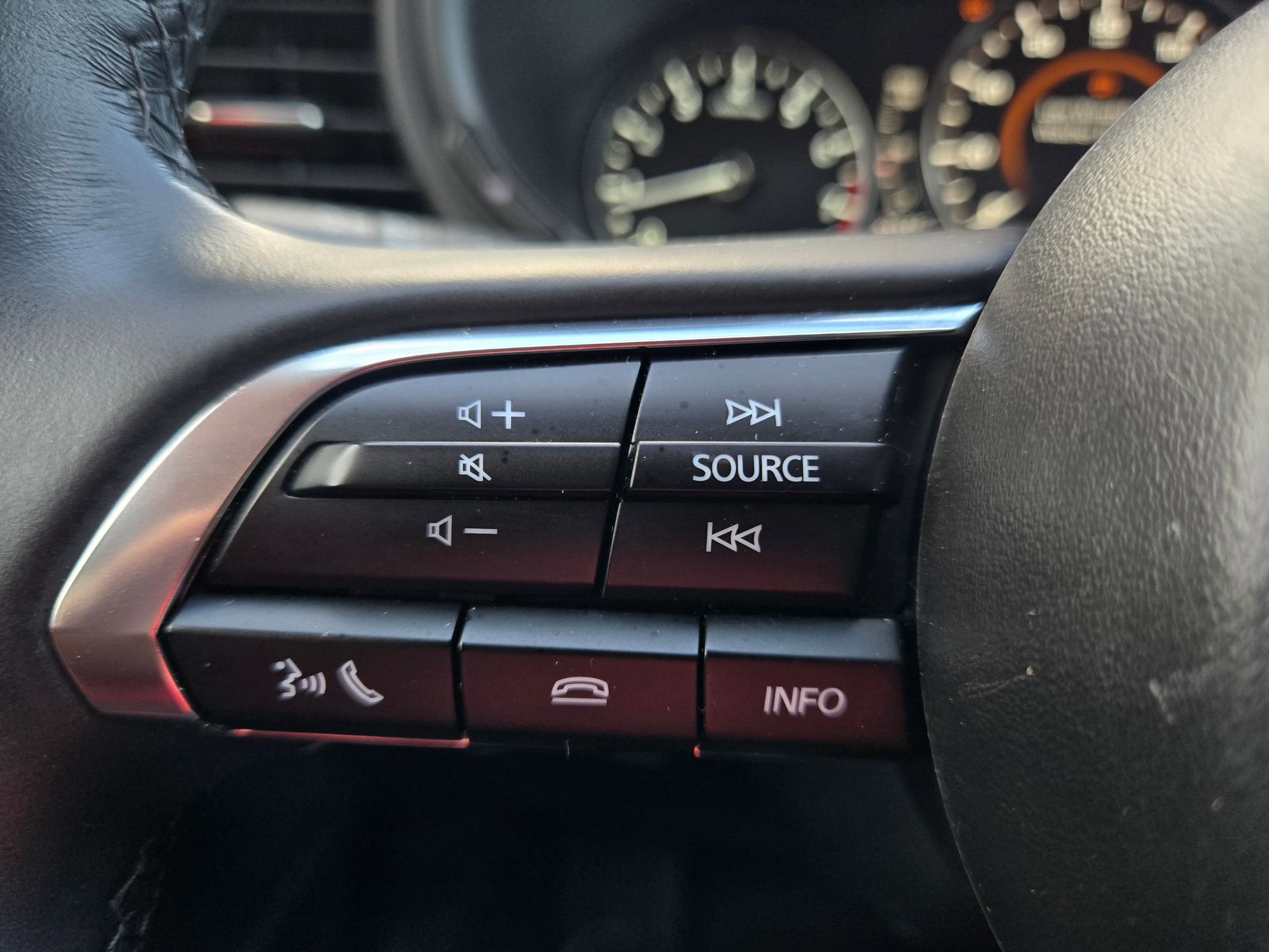 Used 2025 MAZDA CX-30 AWD 2.5 S w/ Preferred Package image 24