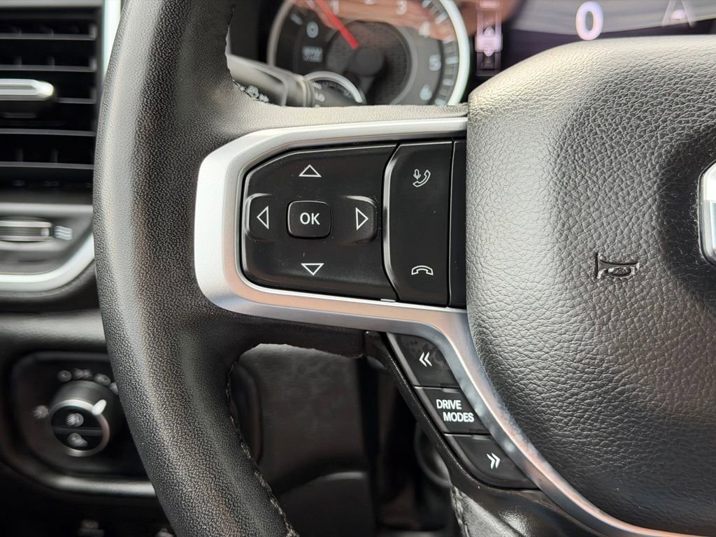 Used 2025 RAM 1500 Big Horn AWD/4WD image 18