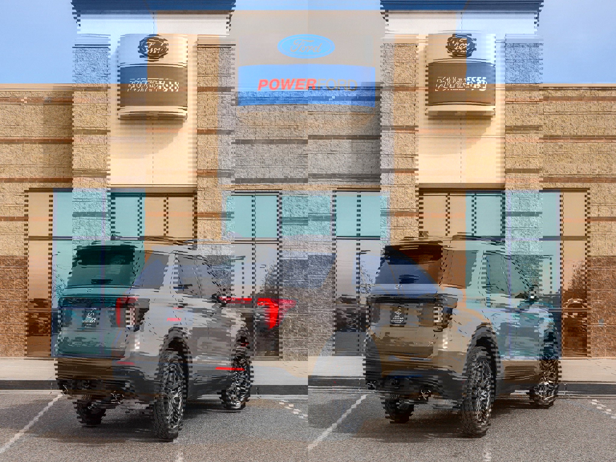 New 2026 Ford Explorer ST w/ Sun And Sound Package image 6