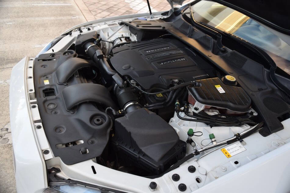 Used 2019 Jaguar XJ Collection image 93