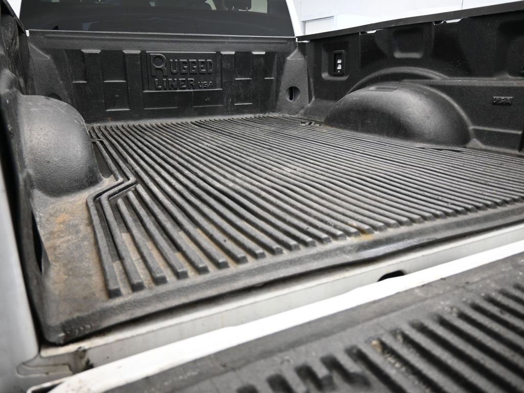 Used 2025 Ford F250 XLT image 42