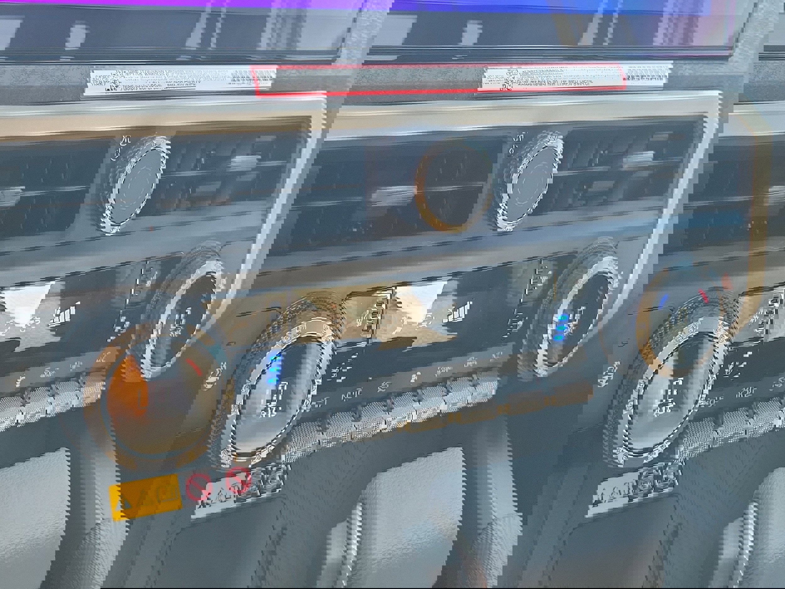 New 2025 Toyota Tacoma Limited image 23