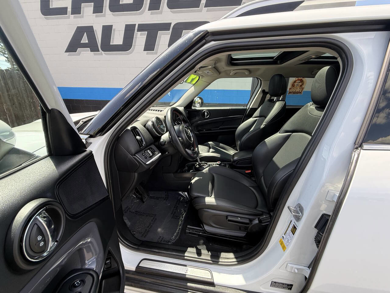 Used 2019 MINI Cooper Countryman S FWD image 9
