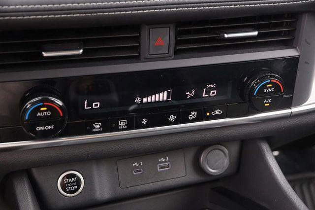 Used 2023 Nissan Rogue SV image 18