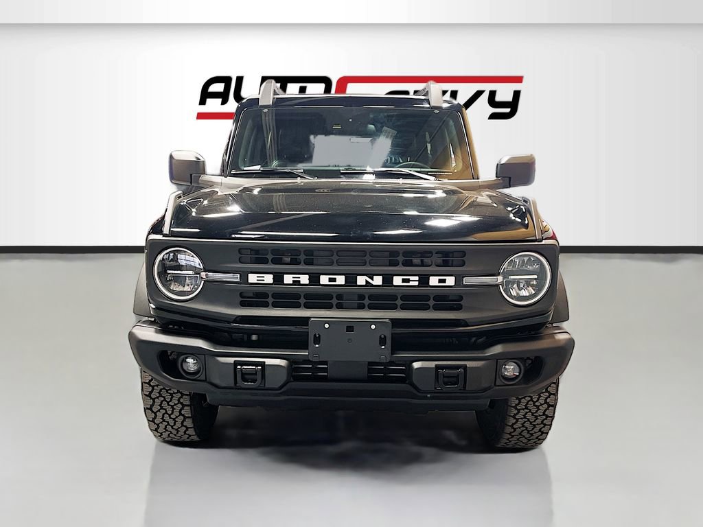 Used 2024 Ford Bronco Black Diamond image 2