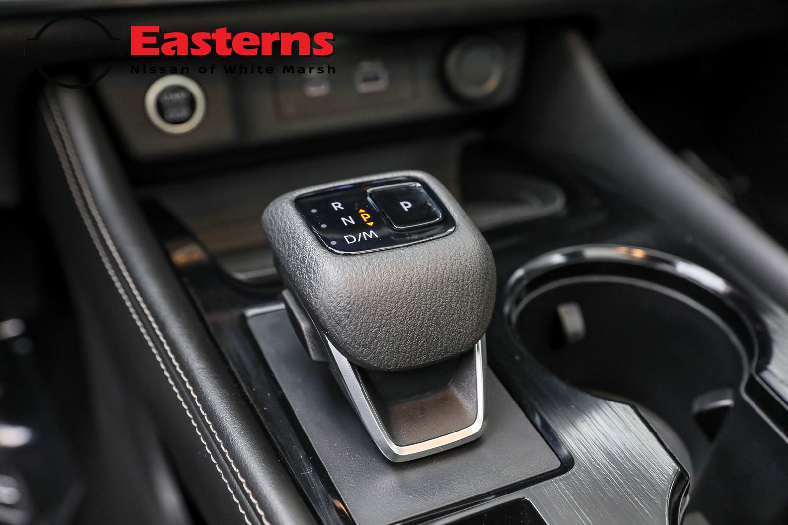 Used 2022 Nissan Rogue SL image 13