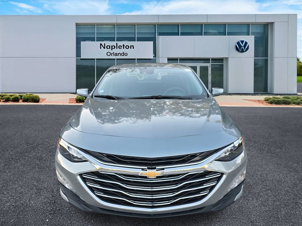 Used 2024 Chevrolet Malibu LT FWD image 2